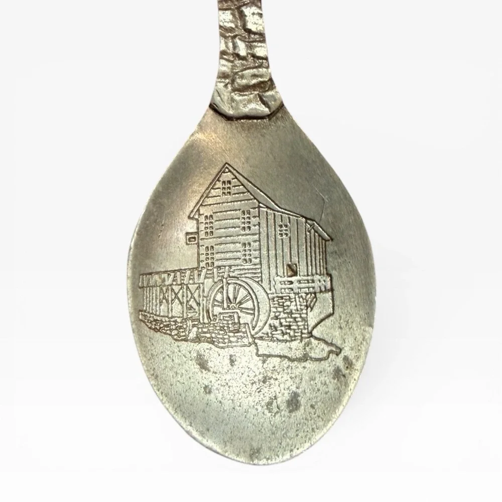Vintage West Virginia‎ Souvenir Spoon